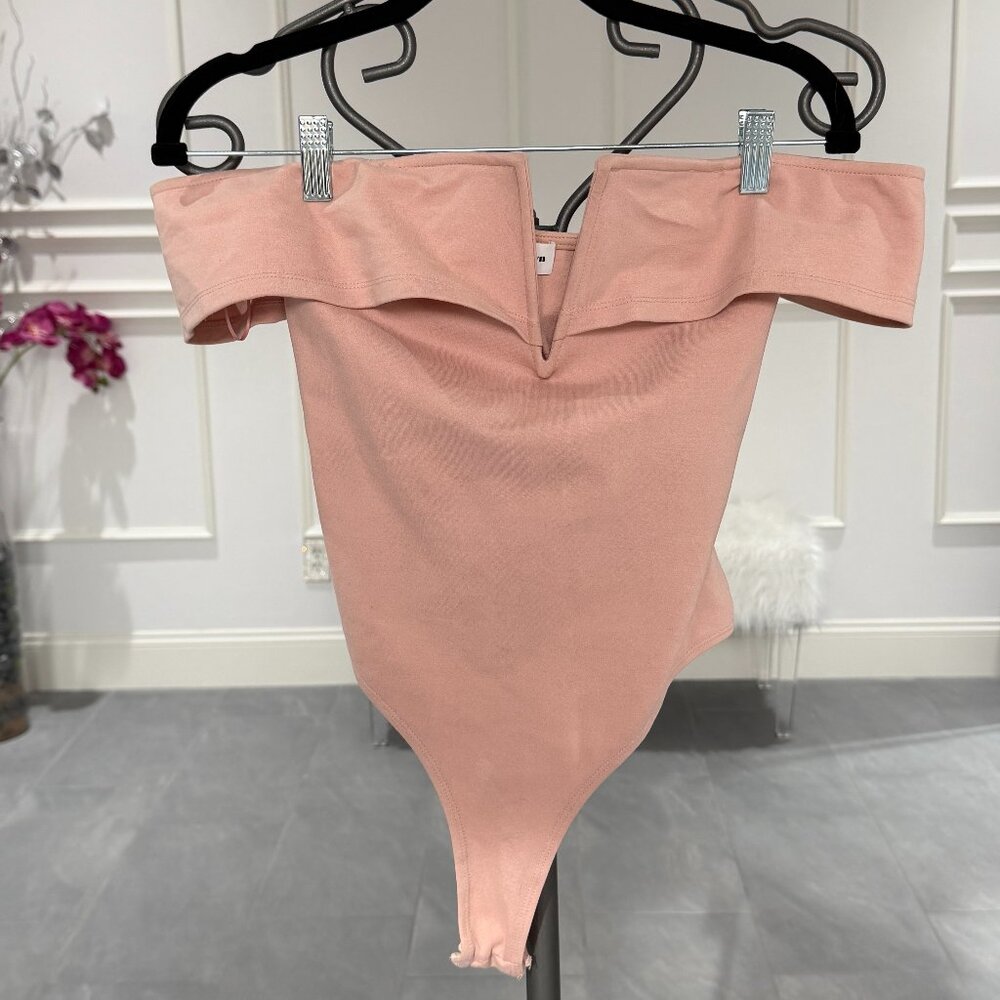 Superdown Off The shoulder Pink Bodysuit XS